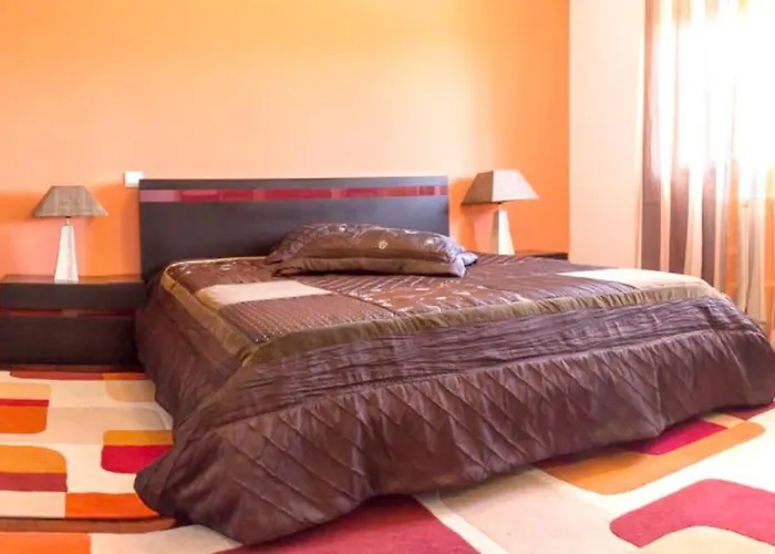 Refined Near Catanhede With Private Pool *